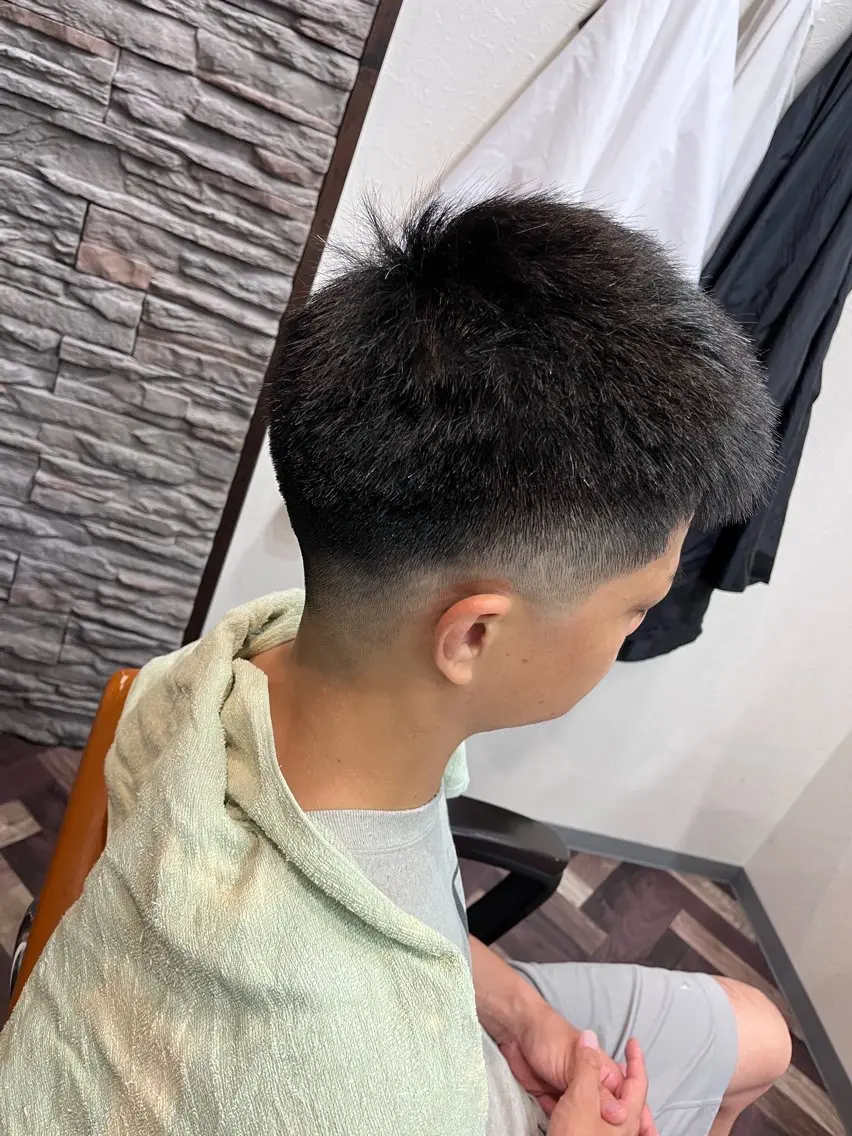 ショート メンズ フェードカット KENTA MOTONAGAのヘアスタイル
