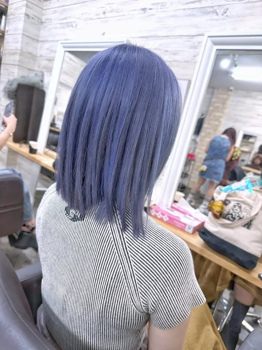 ミディアム カラー ブリーチ ブルーカラー ブルージュ カット ヘアカラー 北沢 隆のヘアスタイル