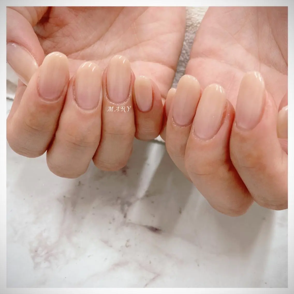 ネイル グラデーション ニュアンスネイル オフィスネイル シンプルネイル ハンドネイル Mary nail .narumiのネイルデザイン