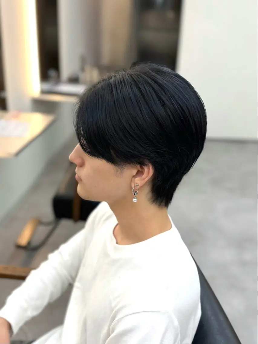 ショート カット ヘアカラー RIENS xreaのヘアスタイル