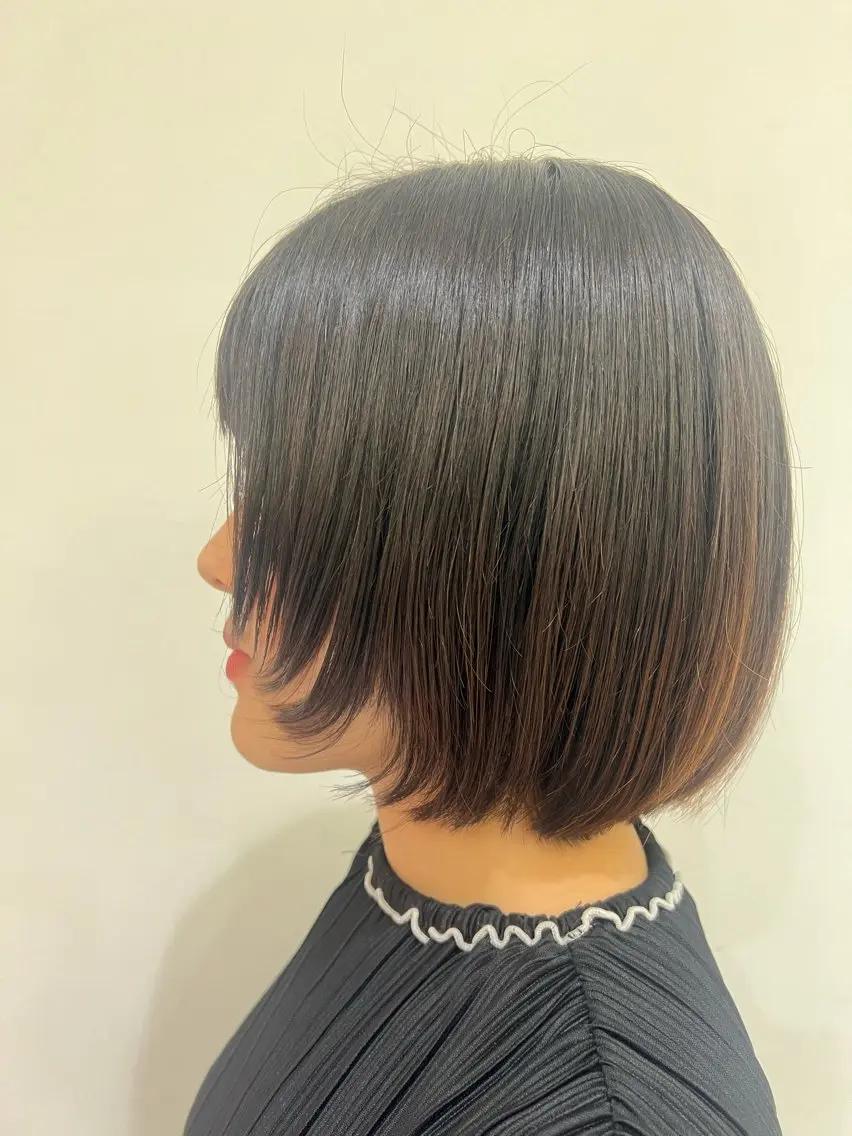 ショート ショートボブ ボブ 顔周りカット レイヤーカット ショートヘア カット ワンカラー/ブリーチ /ネルのヘアスタイル