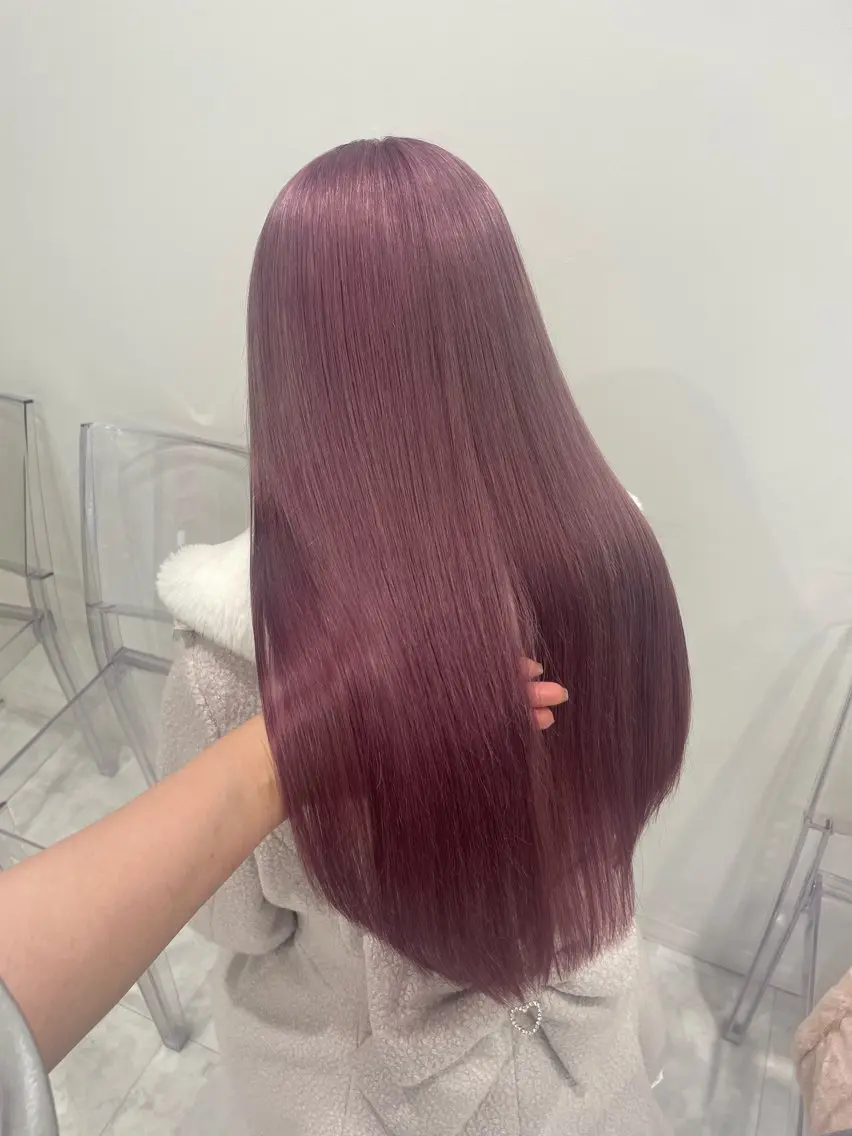 ロング カラー ヘアカラー トリートメント ヘッドスパ ヘアセット 韓国風艶髪🎀 暖色カラー🤍のヘアスタイル