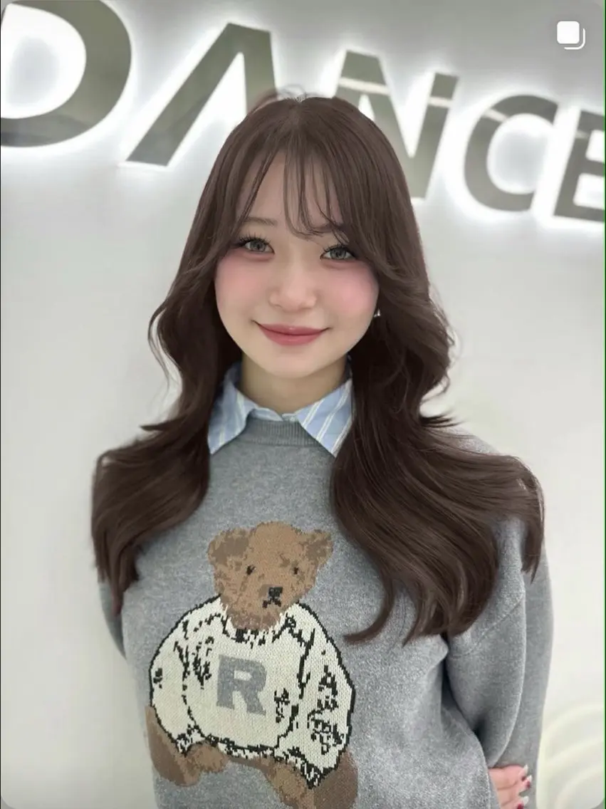 ロング カラー ヘアカラー ヘアセット 上品モテヘア🩶 karen🩶のヘアスタイル