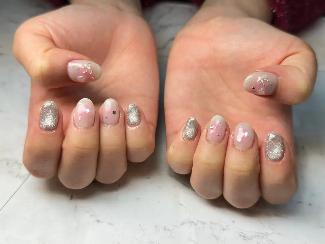 ネイル Queennail 北堀江AYAのネイルデザイン