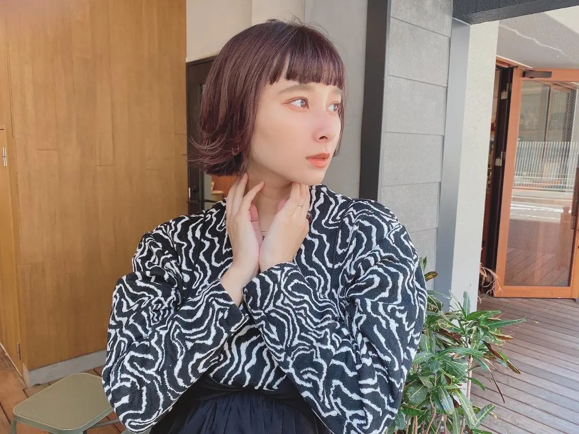 ミディアム カラー rubik's京橋 店のヘアスタイル