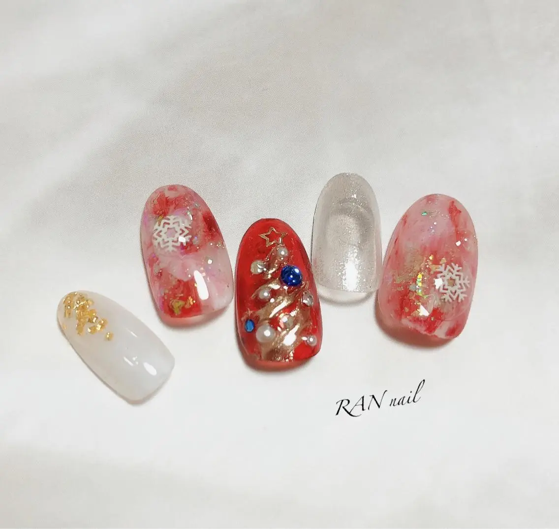 ネイル キラキラネイル オフィスネイル 冬ネイル クリスマス RAN nailのネイルデザイン