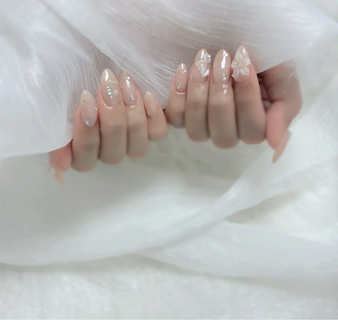 ネイル ハンドネイル ESPOIR Ｎのネイルデザイン