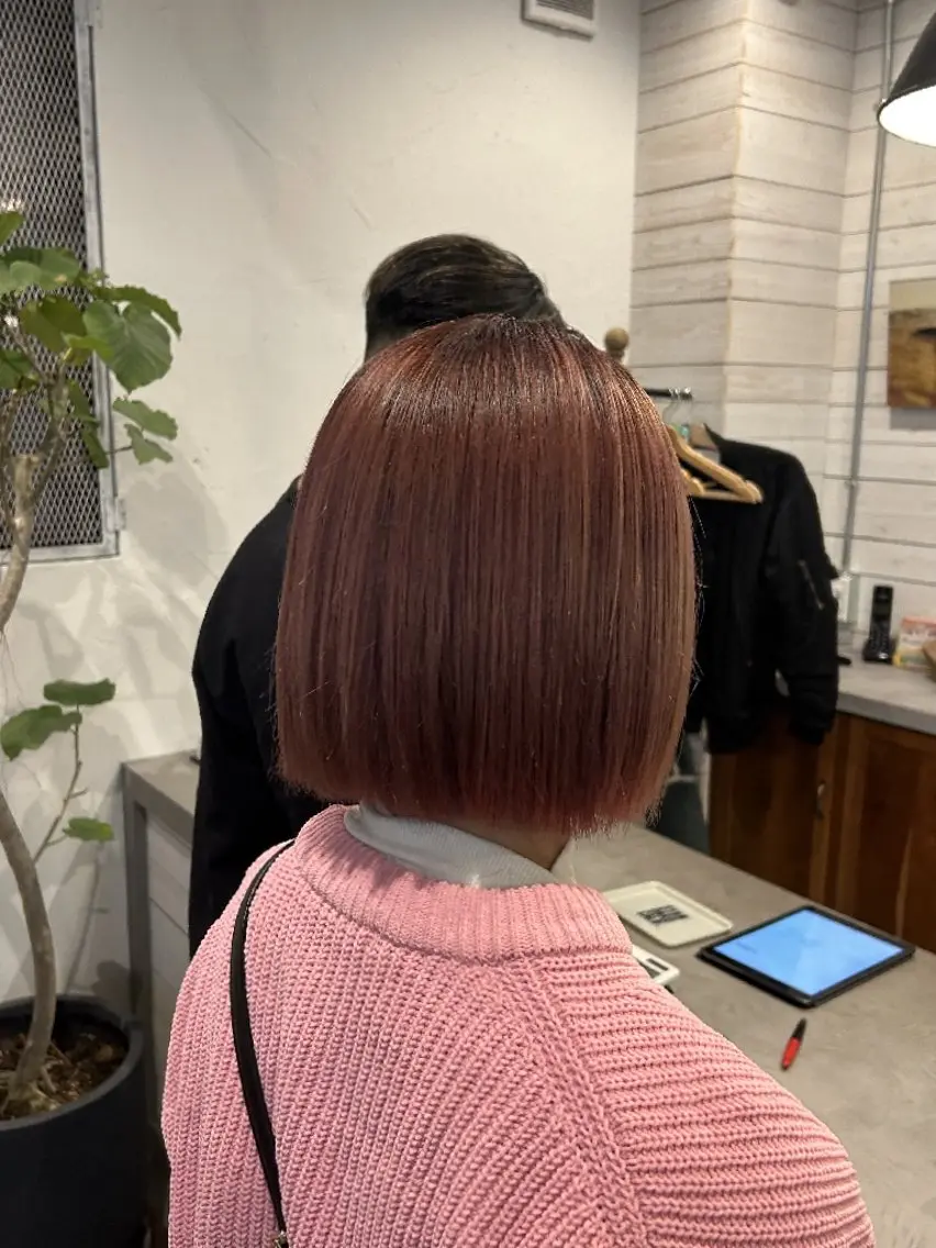 ショート ヘアカラー LEASH 北原のヘアスタイル