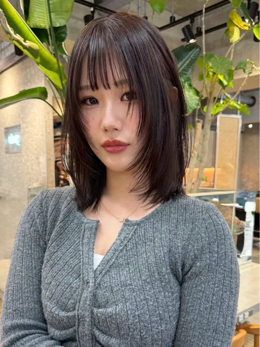 ミディアム レイヤーカット fifth原宿 宮部蓮のヘアスタイル
