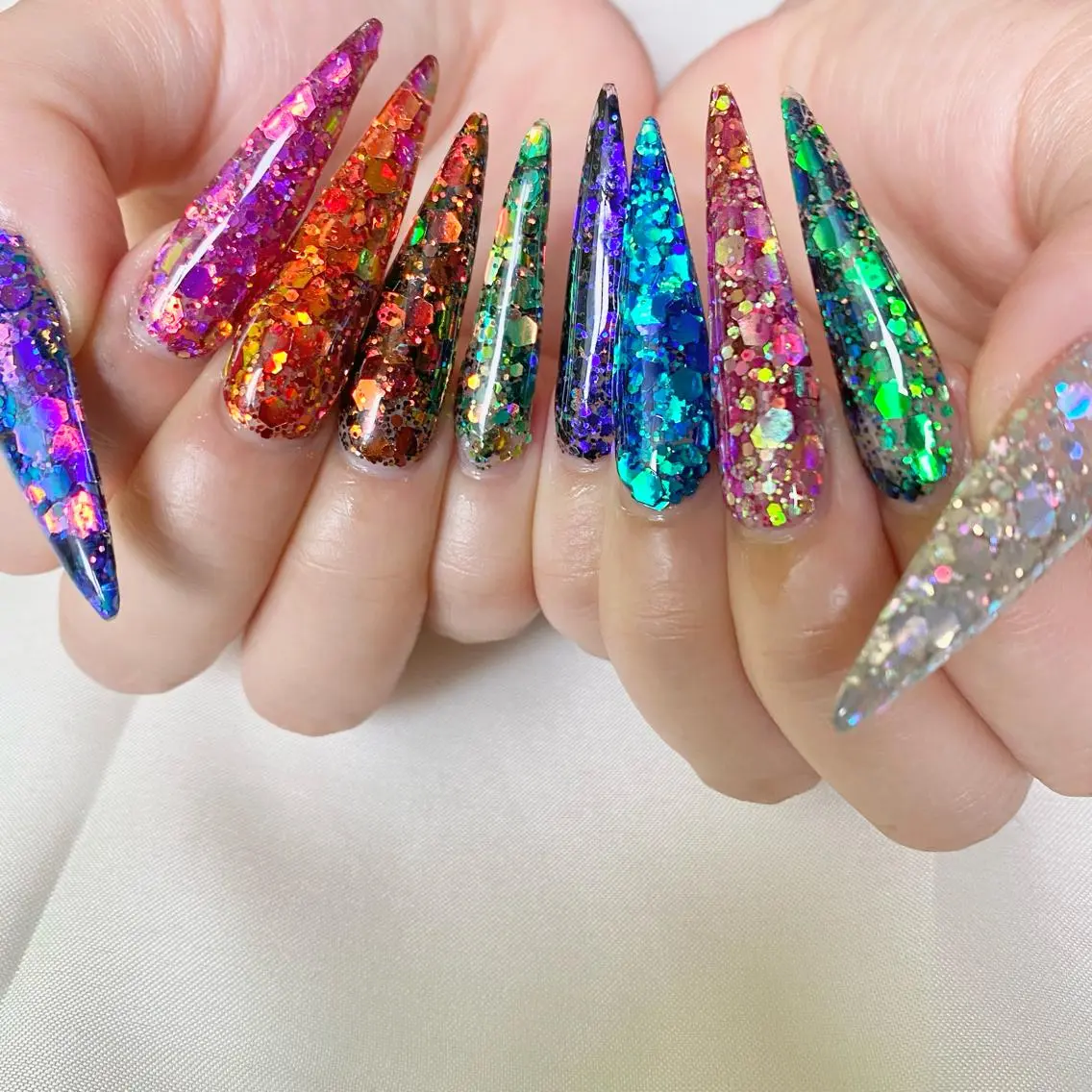 ネイル ロングネイル ハンドネイル Blomeel Nailのネイルデザイン