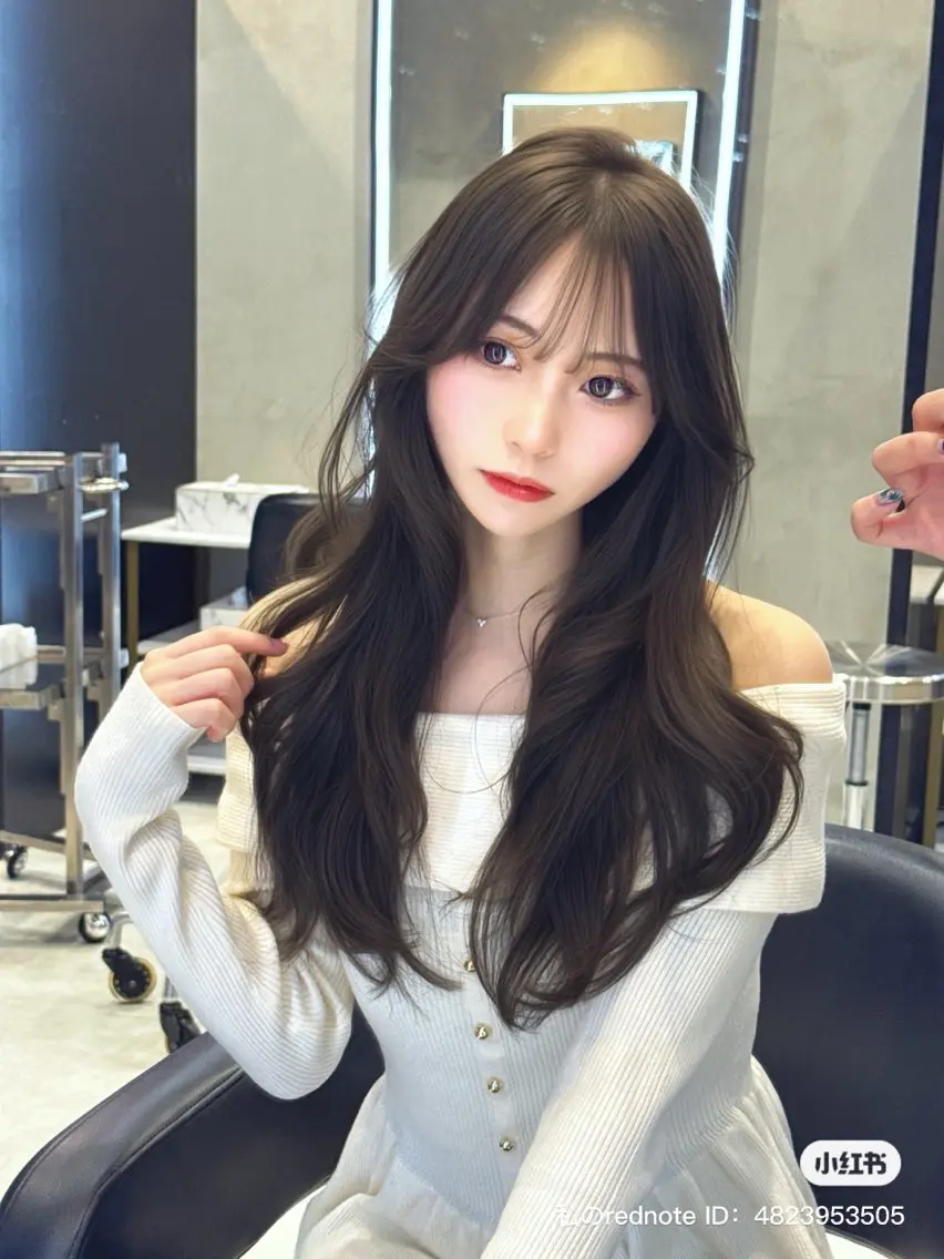 ロング 韓国✖️網紅🖤 パーマYURIYAのヘアスタイル