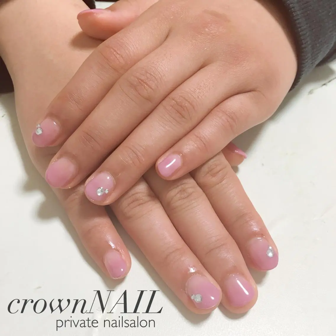 キッズ ネイル ジェルネイル グラデーション シンプルネイル バイオジェル ensowa✱laf NAILのネイルデザイン