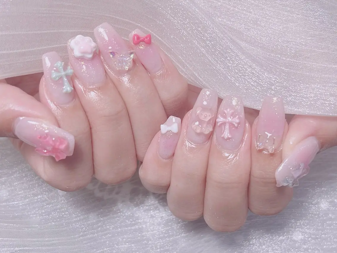ネイル ハンドネイル Kari ネイルサロンのネイルデザイン