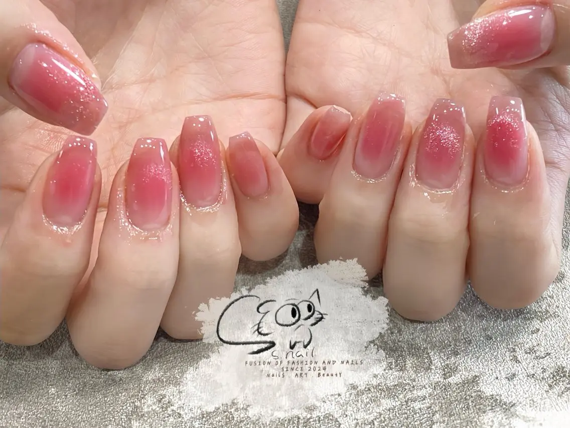 ネイル チークネイル フレンチネイル グラデーション マグネットネイル ワンカラーネイル S.nail _のネイルデザイン