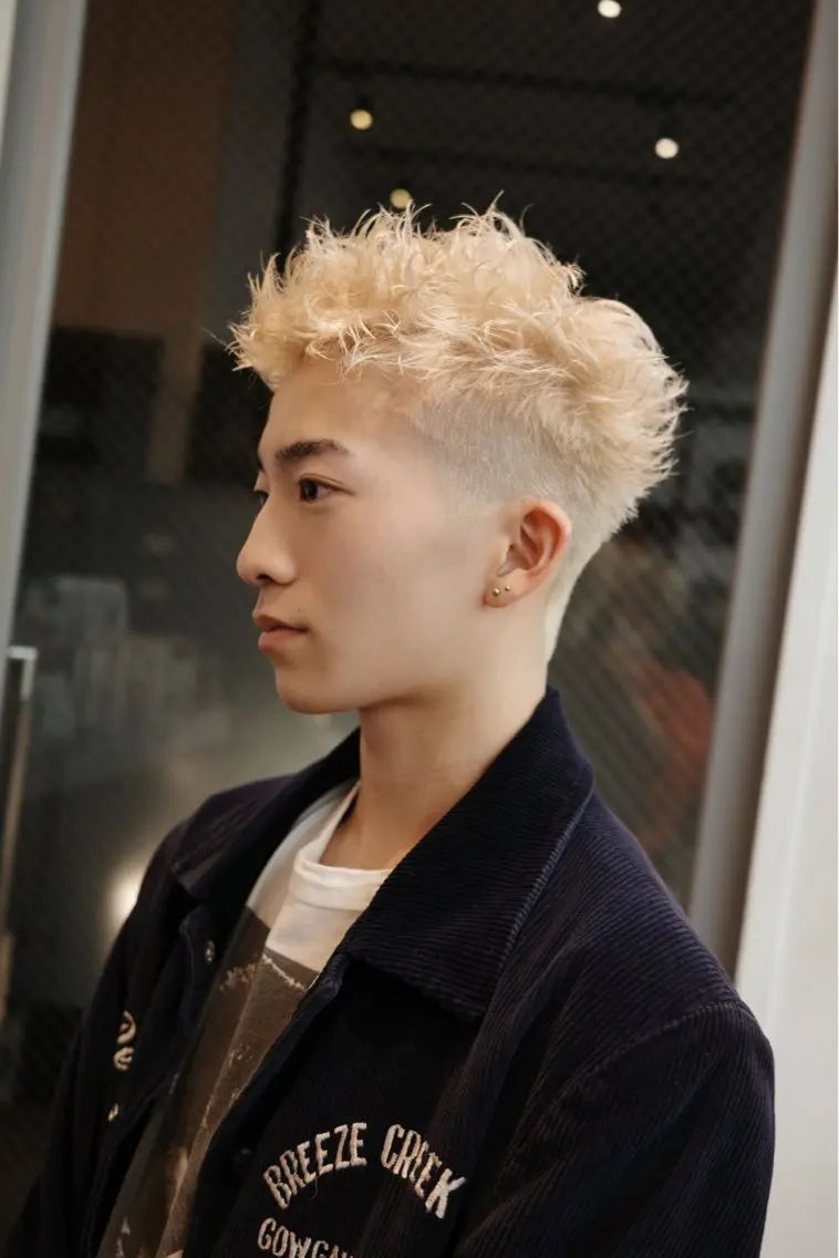 ✨ご新規様限定メンズカット+ブリーチ+カラー✨の写真