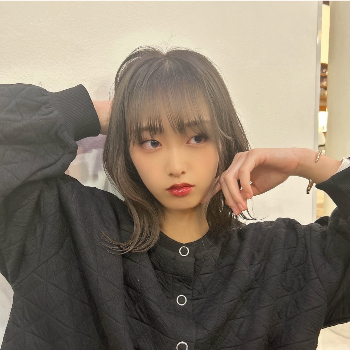 ミディアム カラー ダブルカラー グレージュ 平田 一成のヘアスタイル