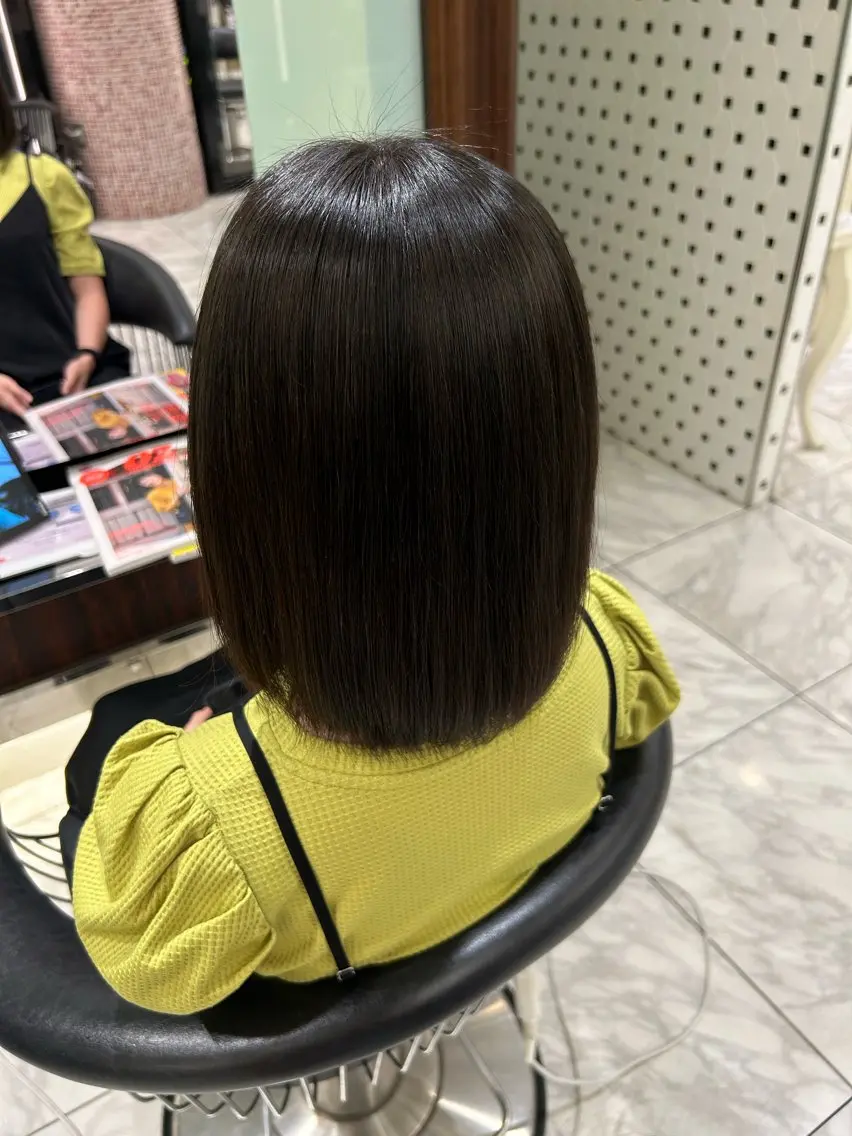 ミディアム パーマ 韓国っぽ水光肌カラー マンツーマン🫧なおのヘアスタイル