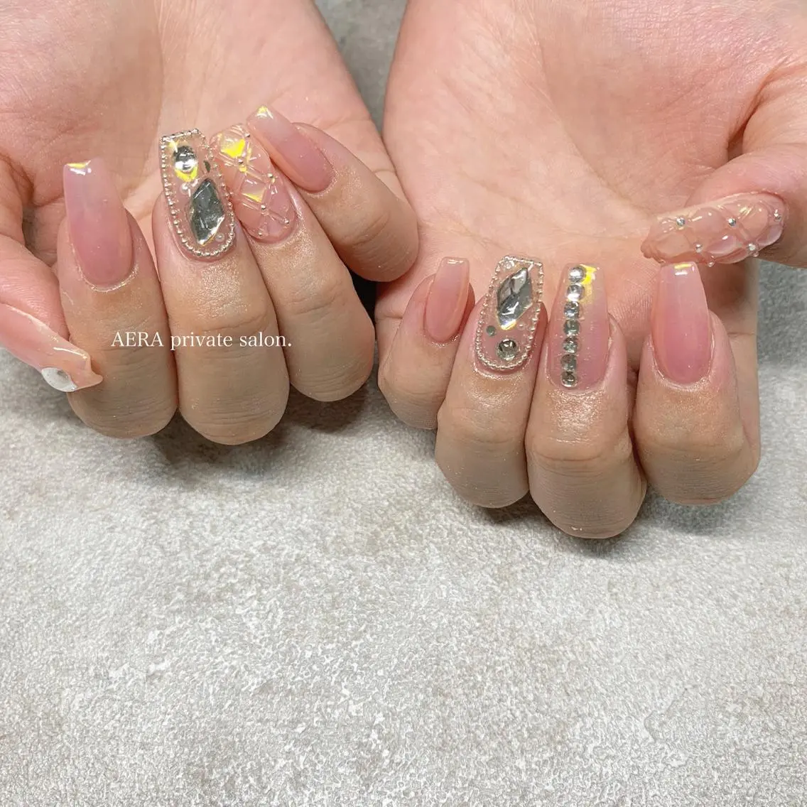 ネイル AERA nail shino🐱⸝꙳のネイルデザイン