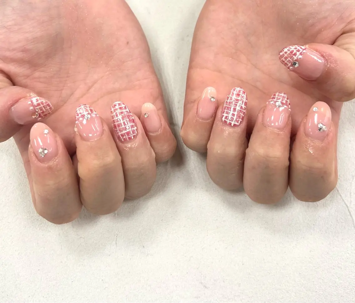 ネイル ハンドネイル Bianca  🎀 Hayakawaのネイルデザイン