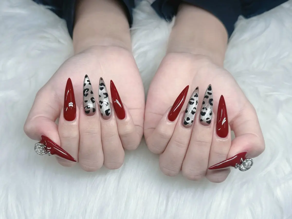 ロング ハンドネイル GOHOUBI Nail 心斎橋店のネイルデザイン