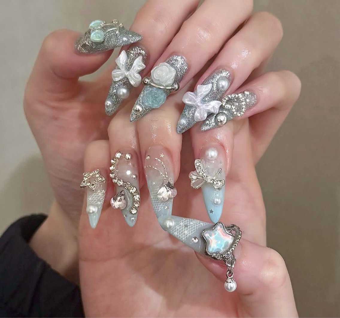 ネイル NiJi Nailsのネイルデザイン
