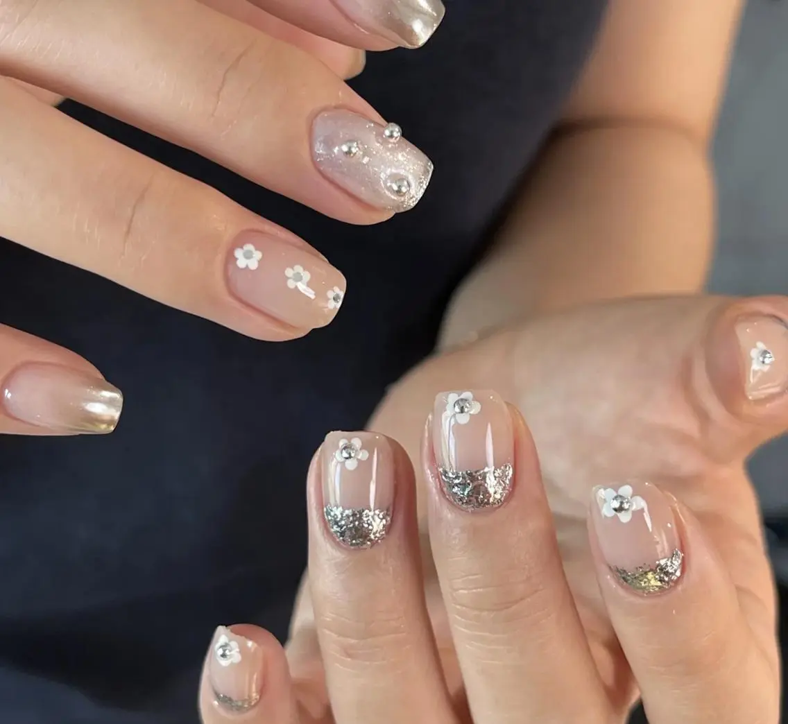 ネイル ハンドネイル ハンドケア 🍑 momo_nailのネイルデザイン