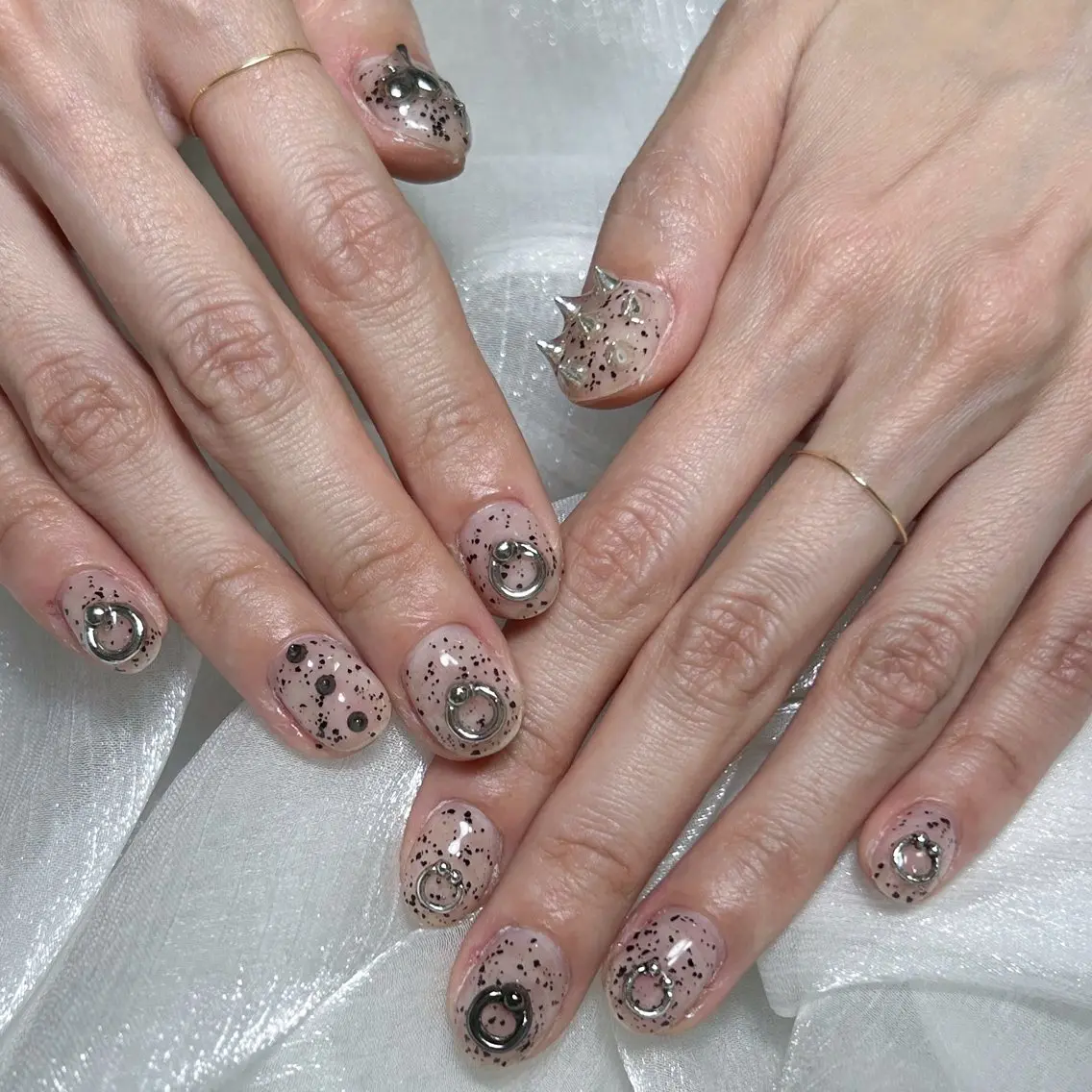 メンズ ネイル メンズ韓国風 アートネイル オーロラネイル ガーリー キラキラネイル ハンドネイル Nail salon 木にいるのネイルデザイン