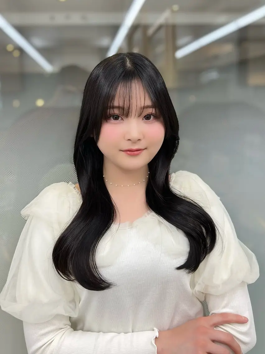 ロング カラー ダークグレー ダークグレージュ グレージュ くびれヘア レイヤーカット カット ヘアカラー トリートメント レイヤー/髪質改善 DAISUKEのヘアスタイル