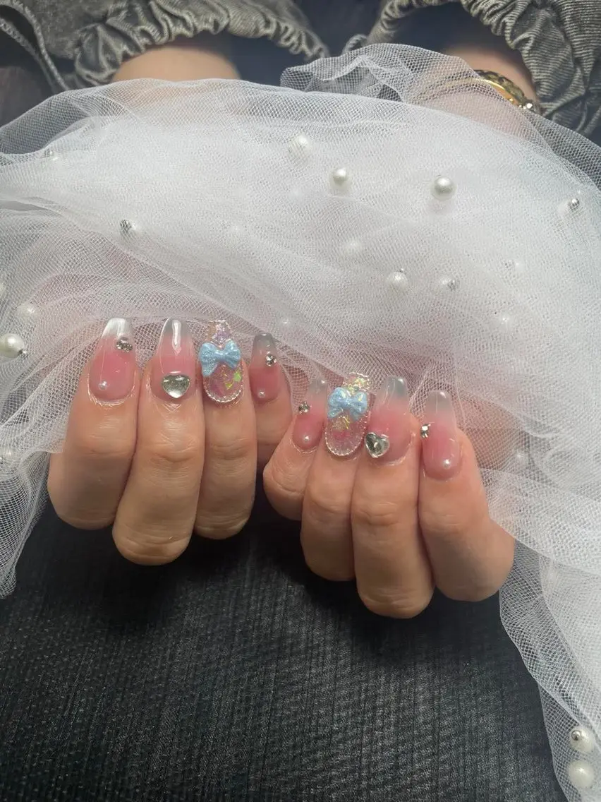 ネイル ハンドネイル IRO Nail Studioのネイルデザイン