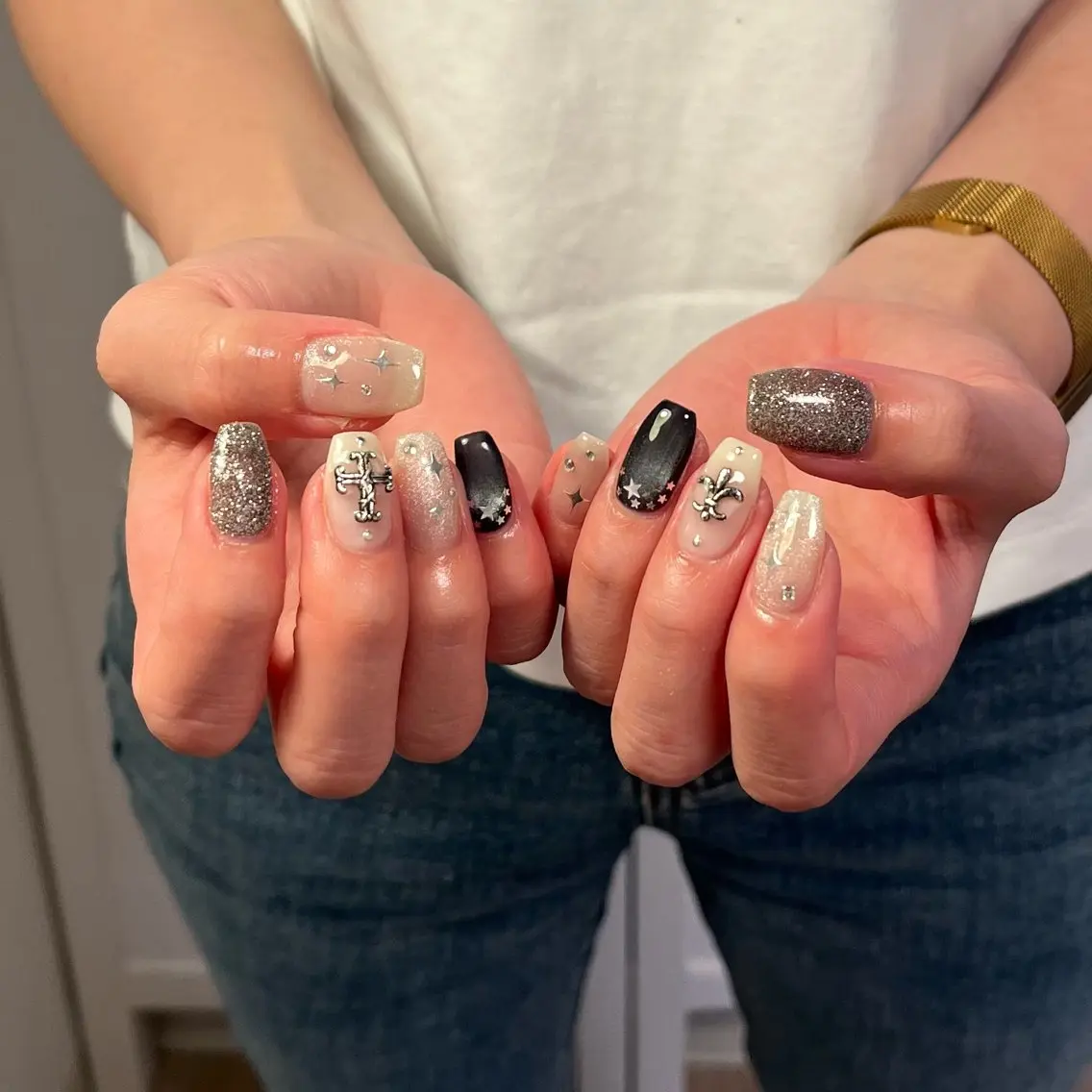 ネイル ハンドネイル フットネイル neroria nailのネイルデザイン
