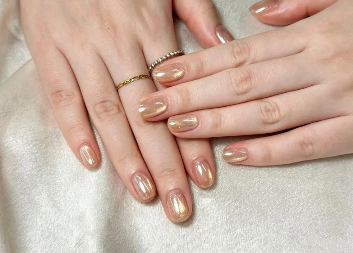 ネイル ゴールド マグネットネイル オフィスネイル ハンドネイル Noa Nail ゆえのネイルデザイン