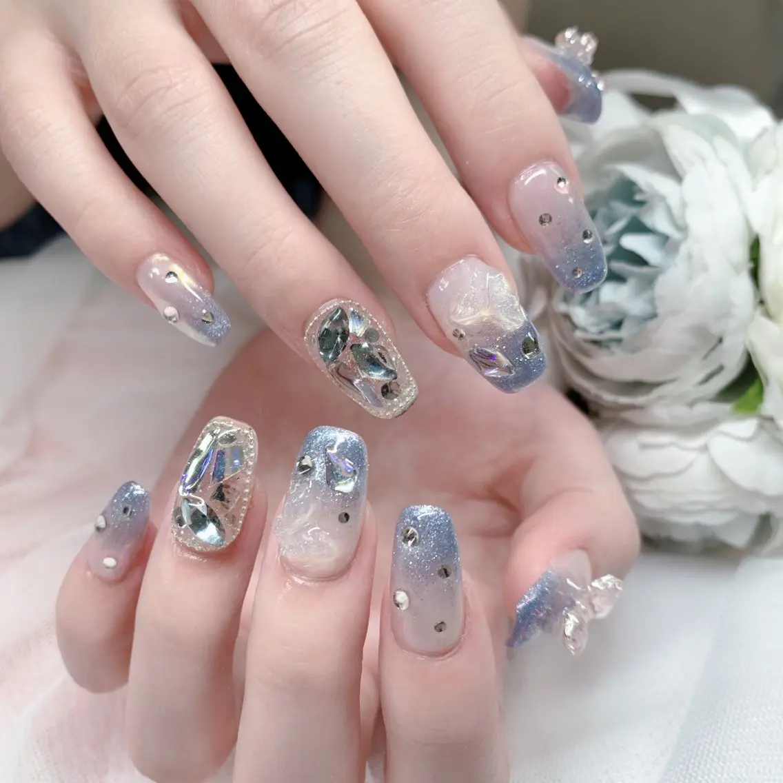 ネイル ハンドネイル Kira Nail 🍀AOのネイルデザイン