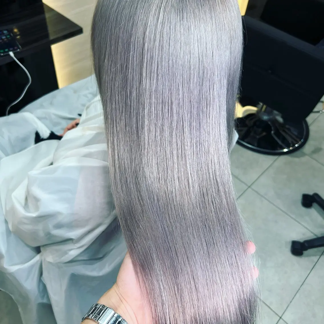 ロング 🌈カラー特化 ハイトーンけいと🌈のヘアスタイル
