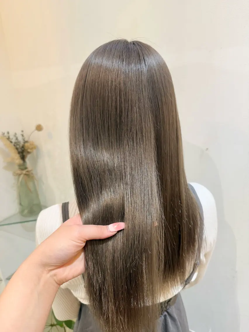 ロング ヘアカラー トリートメント ♡艶髪/顔周り♡ Konomiのヘアスタイル