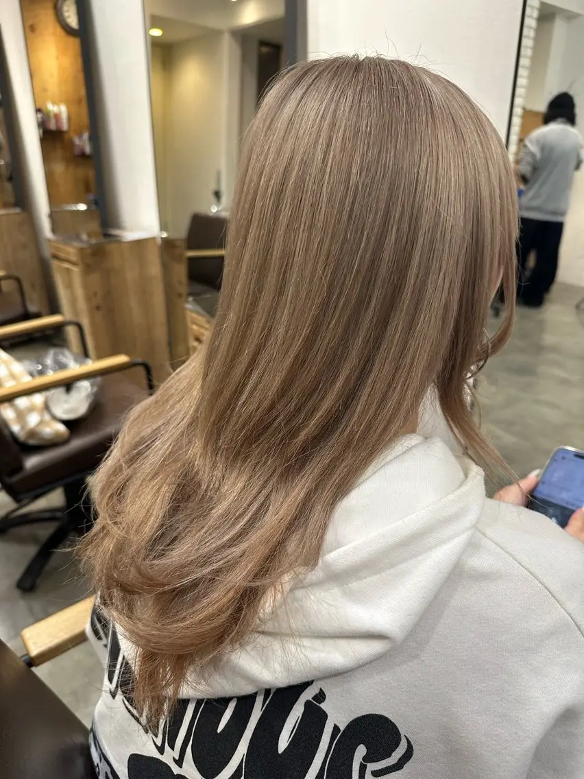 セミロング 【yuni】 コタロウのヘアスタイル