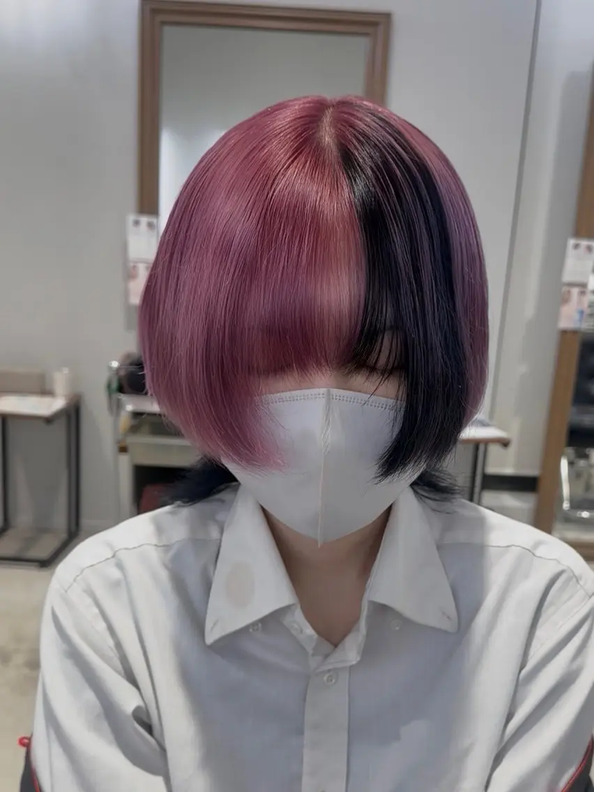 セミロング カラー 黒髪 デザインカラー ピンクカラー ウルフカット 髙木 利央のヘアスタイル
