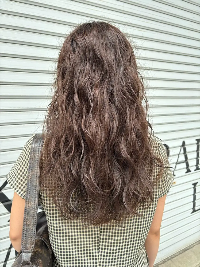 ロング パーマ カット パーマ 大西 柚羽のヘアスタイル