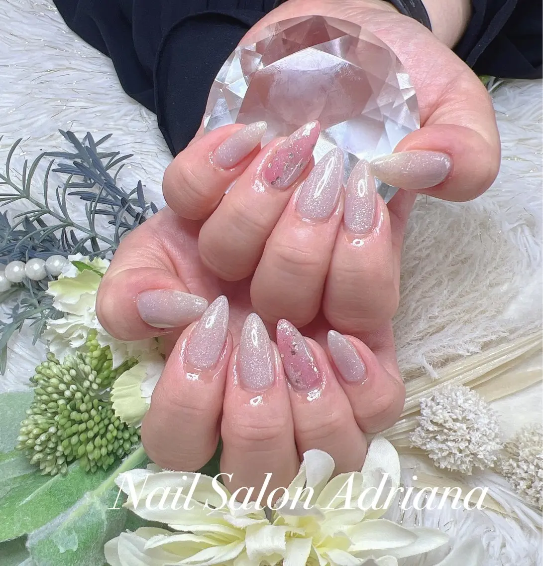 ネイル ADRIANA 大久保駅前徒歩2分のネイルデザイン