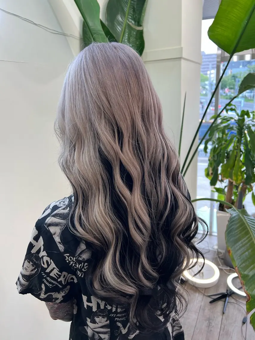 ロング カラー カット ヘアカラー トリートメント WEST OLAND加藤圭介のヘアスタイル