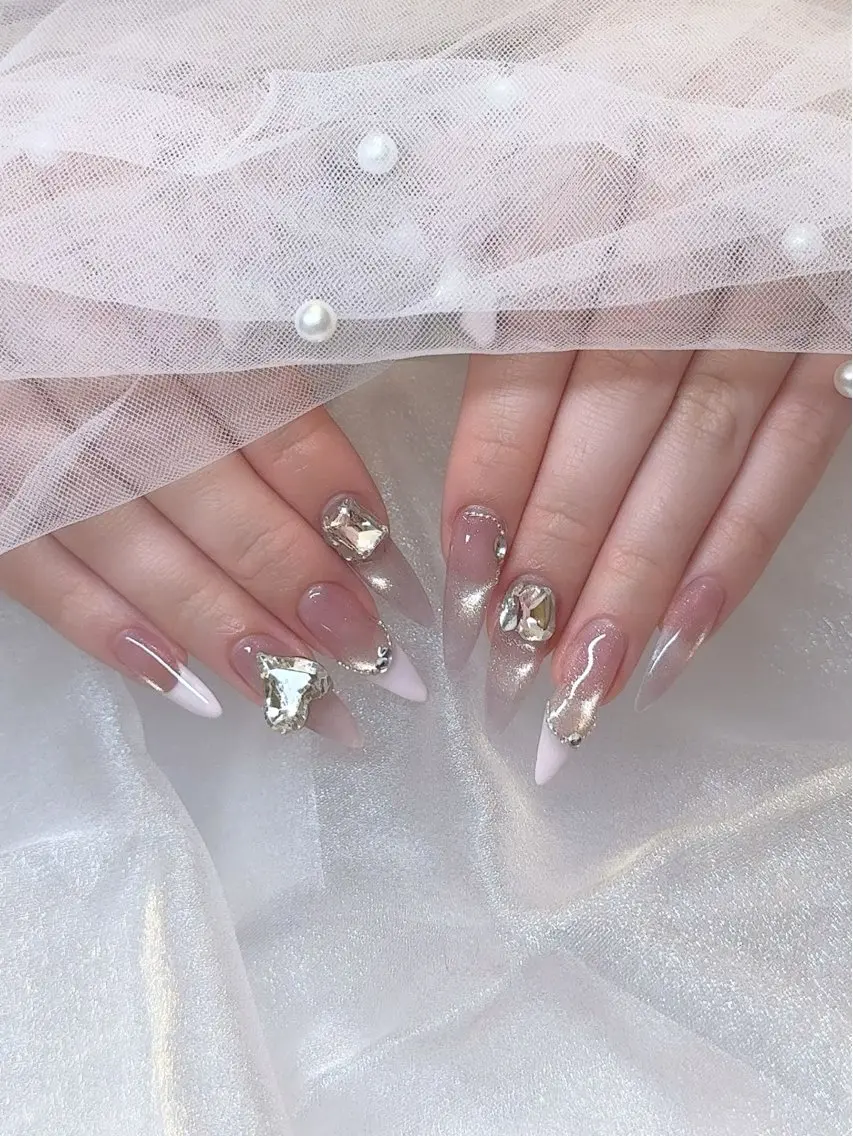 ネイル ハンドネイル Hal nail Nanamiのネイルデザイン