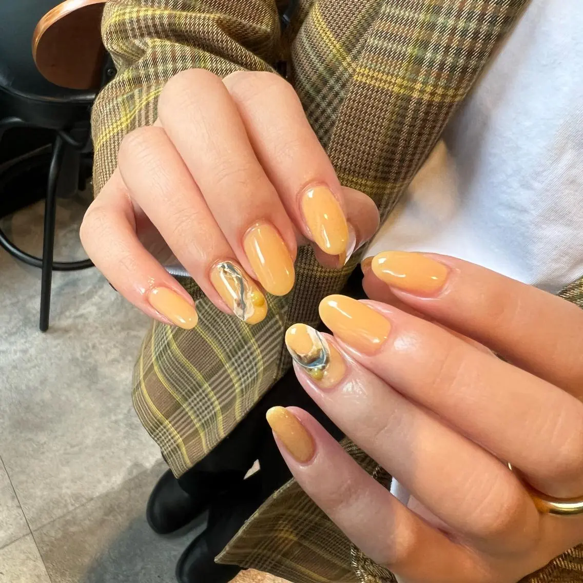 ネイル ニュアンスネイル sode shioriのネイルデザイン