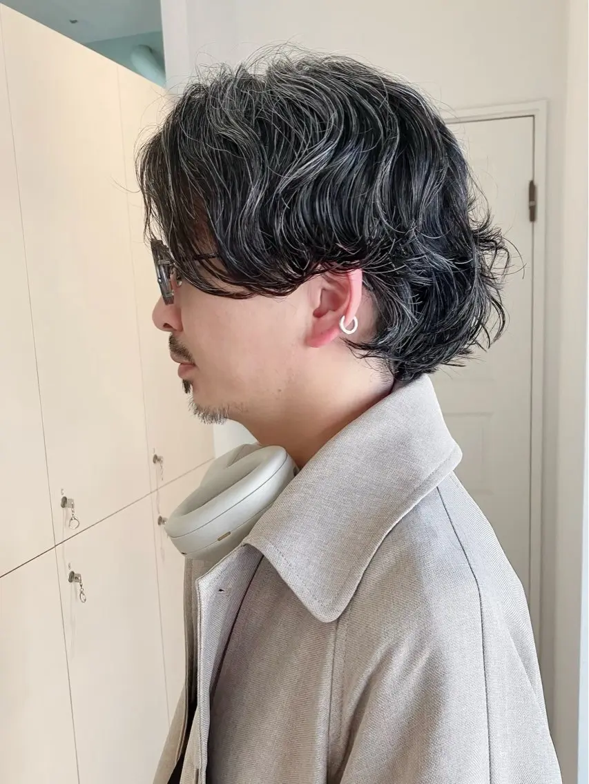 ショート パーマ メンズ メンズパーマ ニュアンスパーマ カット パーマ 川間 将彦のヘアスタイル