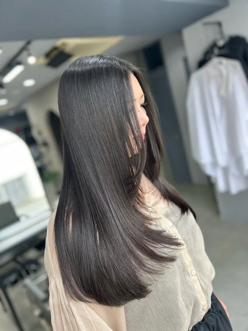 ロング カラー ヘアアレンジ 縮毛矯正 VIM hairおもろまち店のヘアスタイル