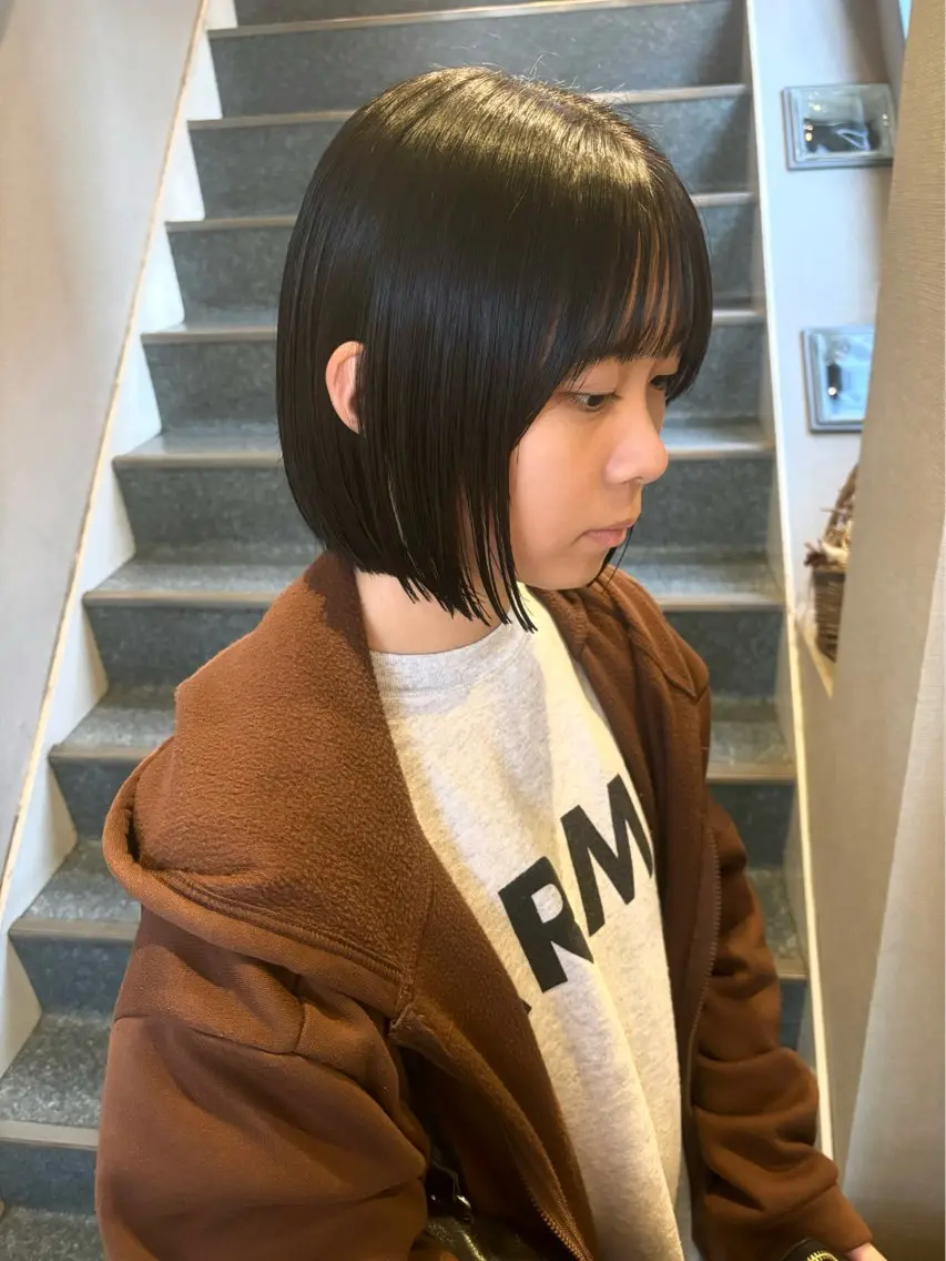ショート 切りっぱなしボブ ボブ 倉敷サロンドクロエ ꕀ井上恋夢ꕀのヘアスタイル