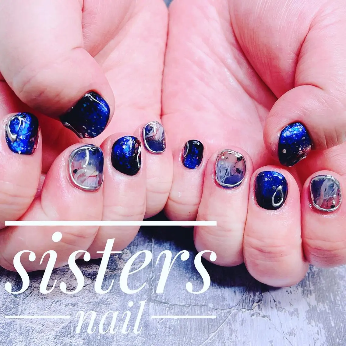 ネイル アートネイル ブルー クリアネイル ジェルネイル グラデーション ハンドネイル ハンドケア sisters nail.fのネイルデザイン