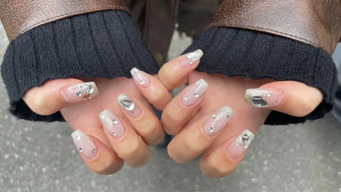 ネイル Lino nailのネイルデザイン