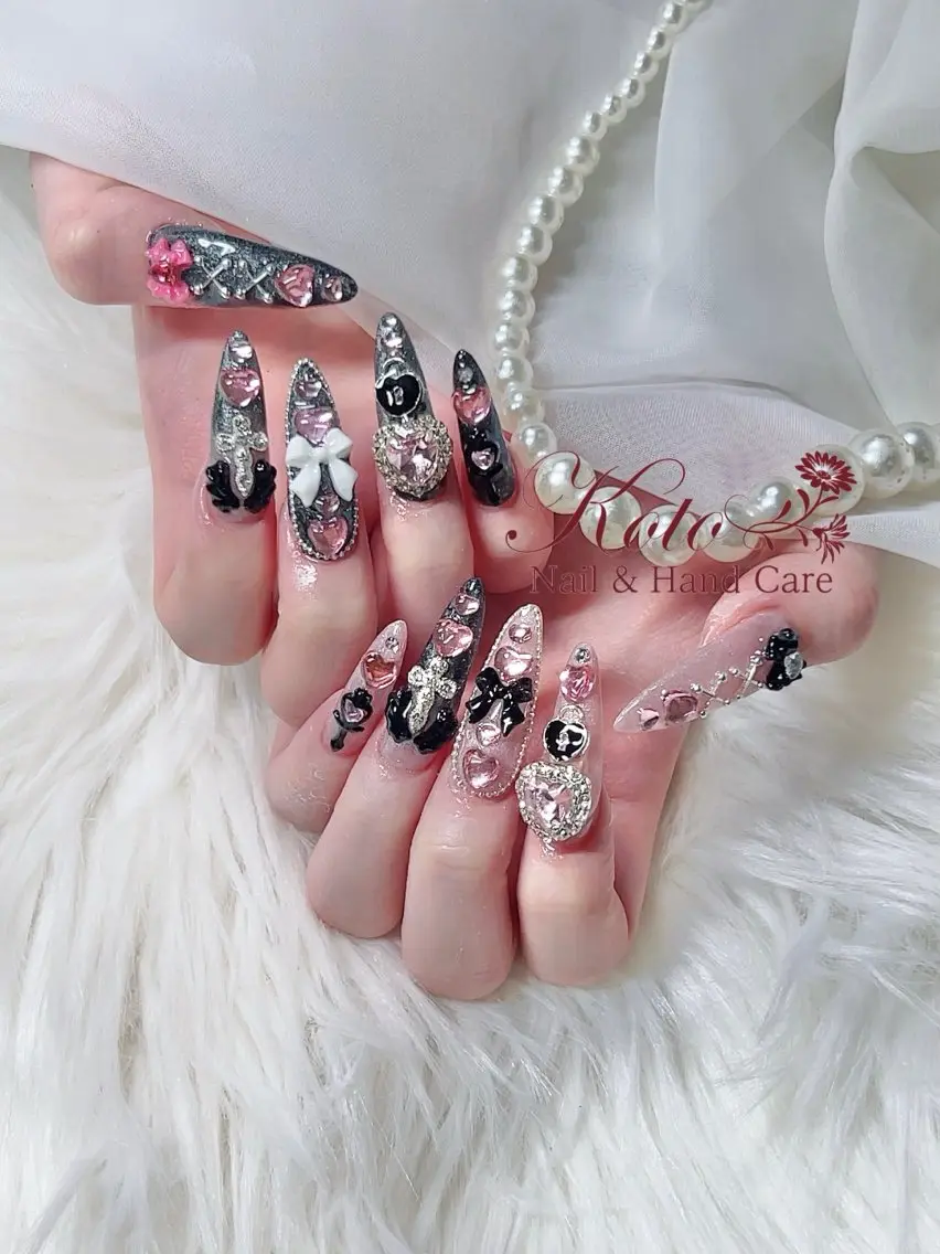 ネイル 長さ出し ジェルネイル 持ち込み ニュアンスネイル 赤色 ハンドネイル Nail Salon KOTOのネイルデザイン