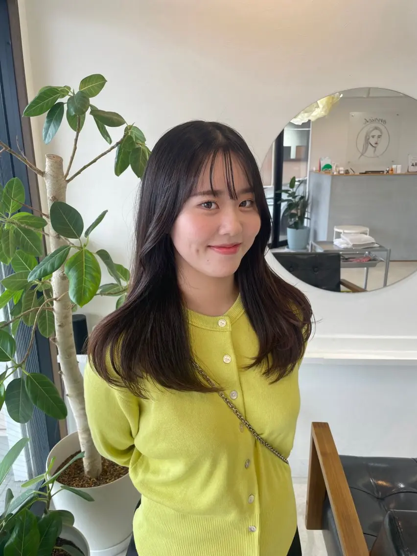 ロング レイヤーカット 前川 瑞希のヘアスタイル