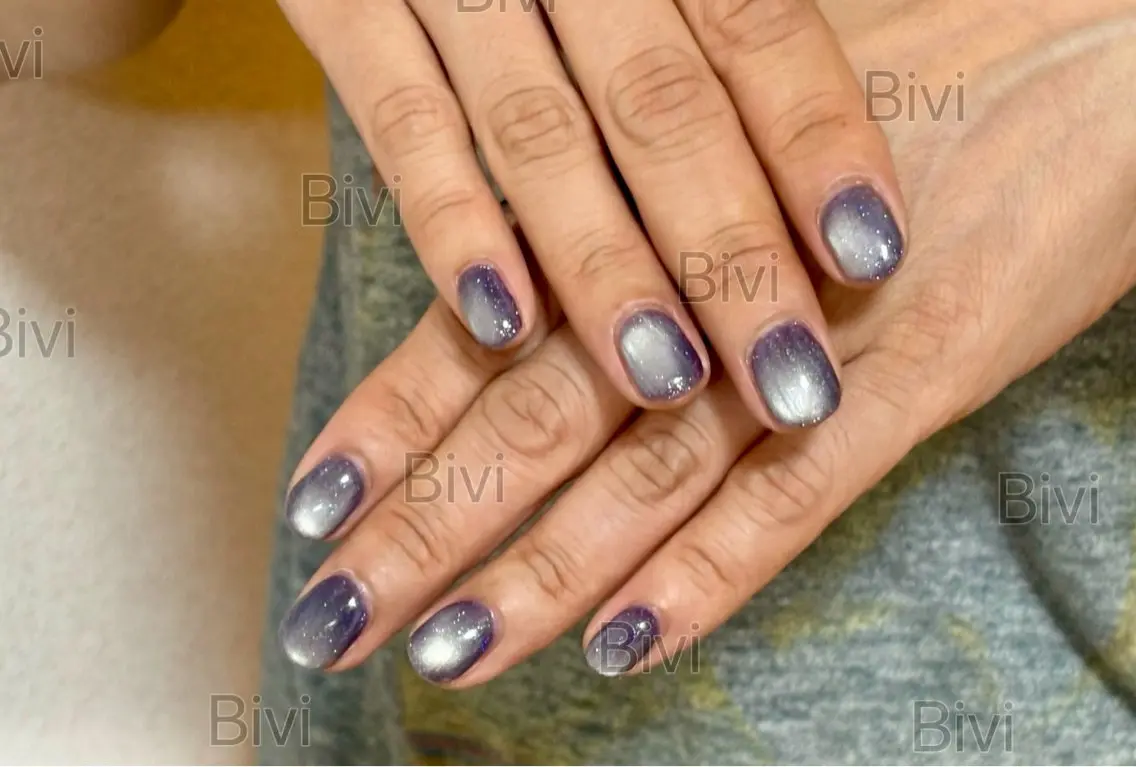 ネイル ブルー フラッシュネイル フラッシュマグ マグネットネイル ハンドネイル ハンドケア ♡Bivi♡自爪に 優しいネイルサロンのネイルデザイン