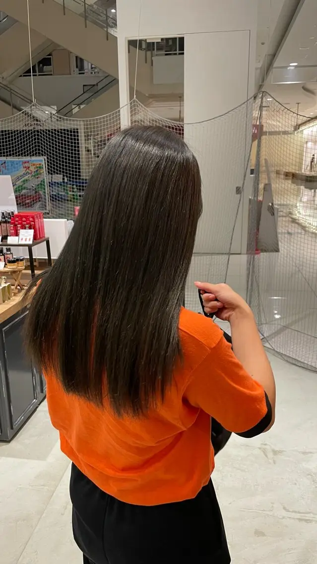 ロング カット ヘアカラー トリートメント 大久保 雪乃🌛のヘアスタイル